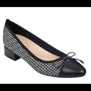 EASY SPIRIT - CERISE LOW HEEL DRESS SHOES